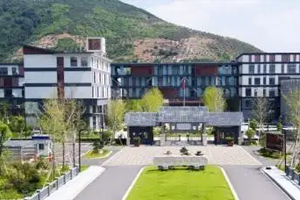 夢(mèng)麟學(xué)校熱水工程、學(xué)校采暖解決方案